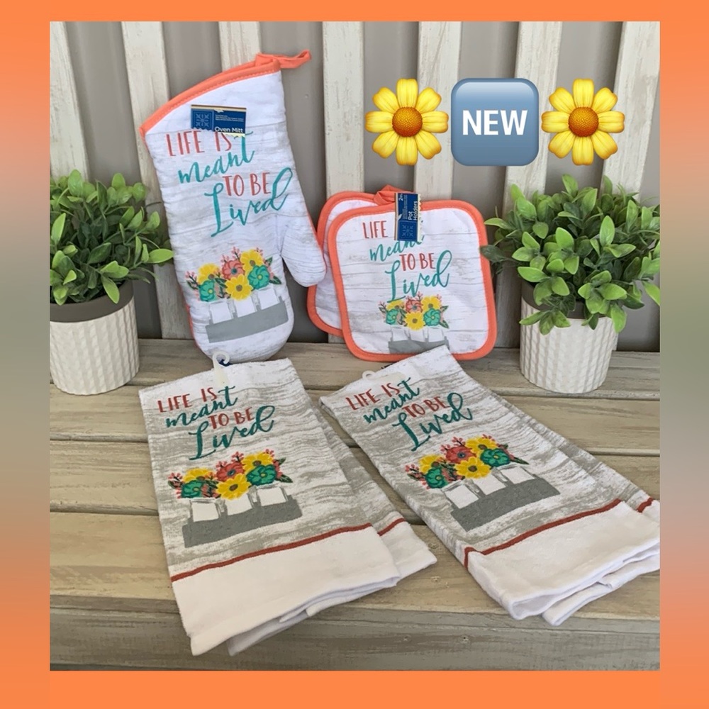 Kitchen Lenin’s ~🏡🆕🏡 Inspirational~
“Life Is Meant To Be Lived”